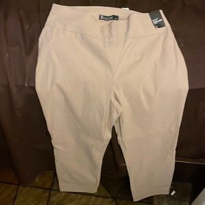 Highwaist pull-on crop pant stretch